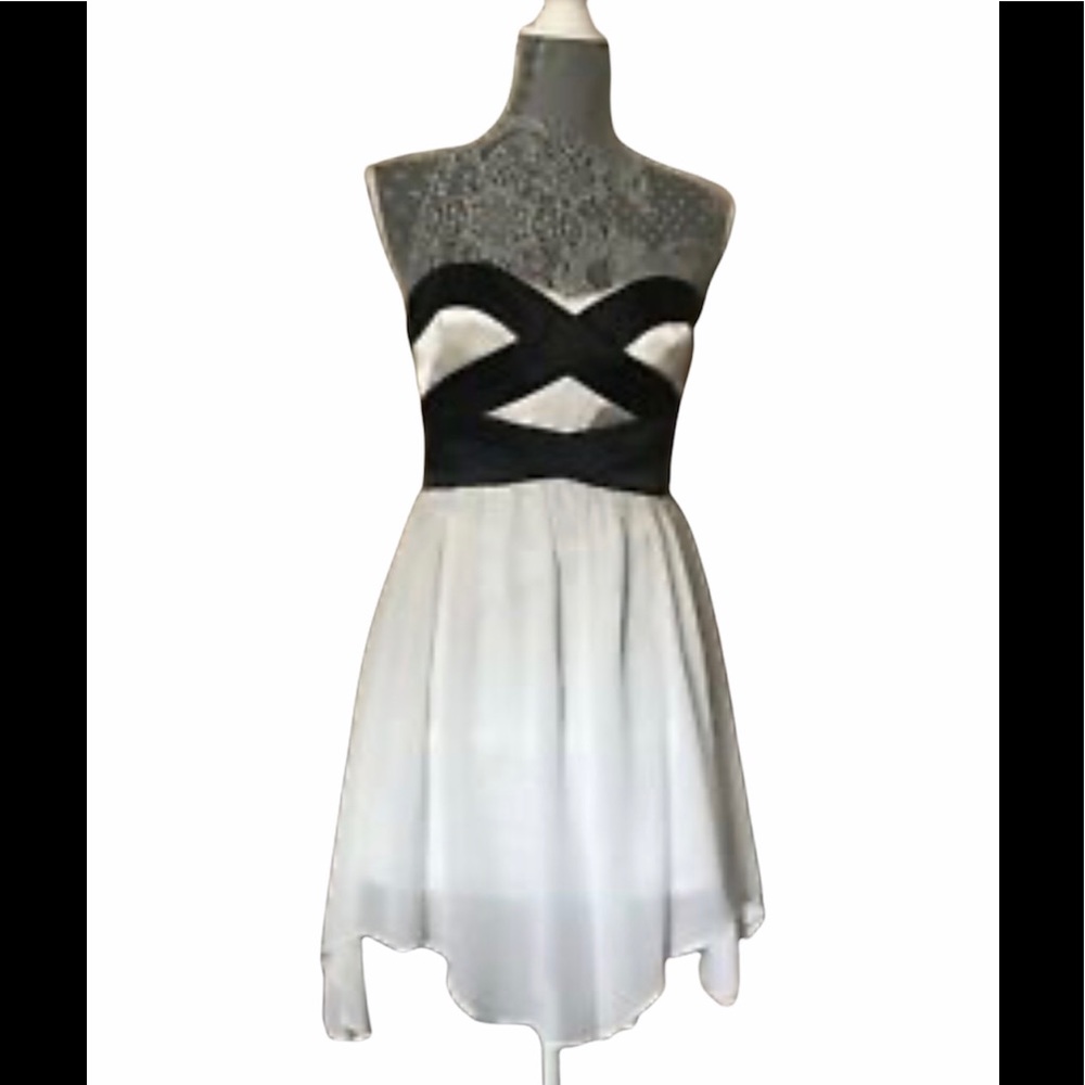 NWT HAILEY LOGAN by ADRIANNA PAPELL Sweetheart Chiffon Dress 5 - Picture 5 of 8